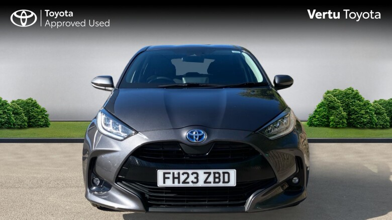 Toyota Yaris 1.5 Hybrid Design 5dr CVT Hybrid Hatchback
